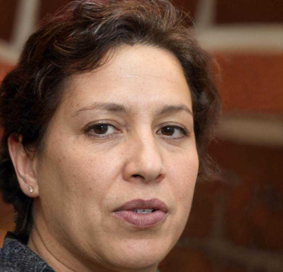 Sari Dewi Maharani - Direktur Kreatif Skill Zoom